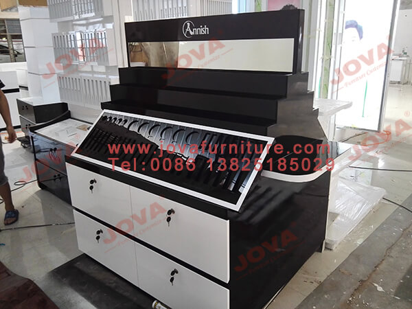 cosmetic counter display suppliers