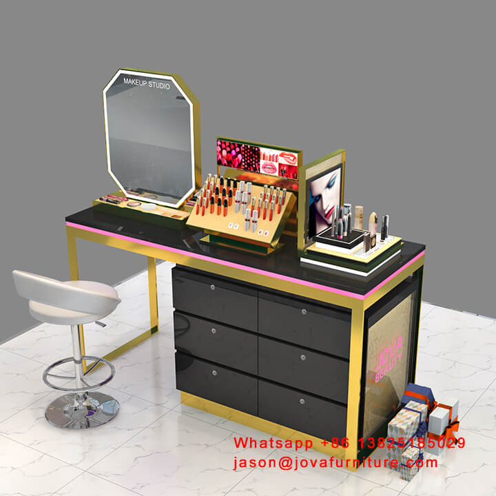 makeup tester table with mirror