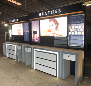 Cosmetics display stands USA project finished