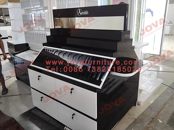 cosmetic display stands