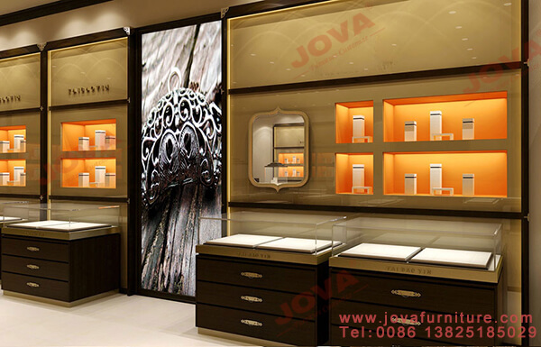 silver jewellery shop interior