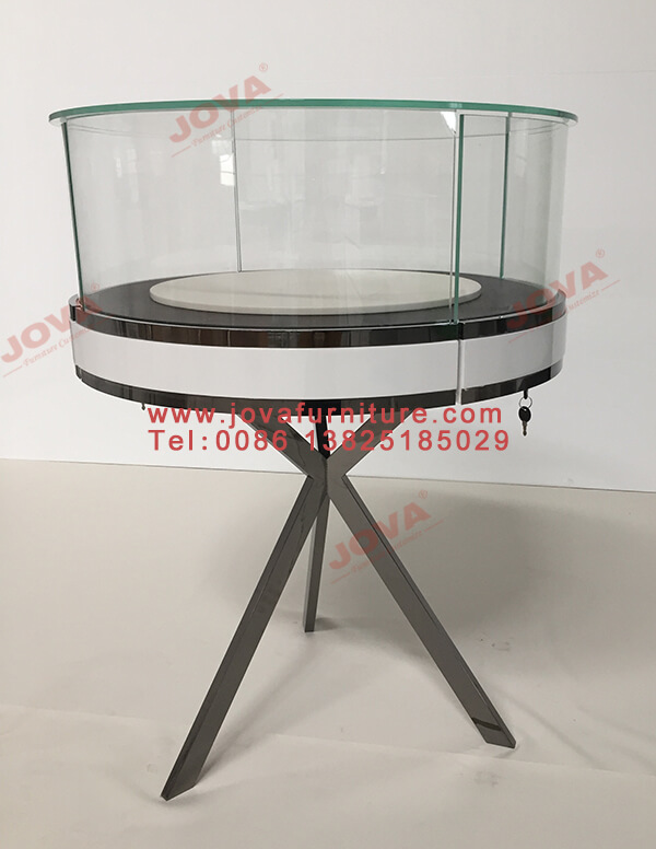 round jewelry pedestal