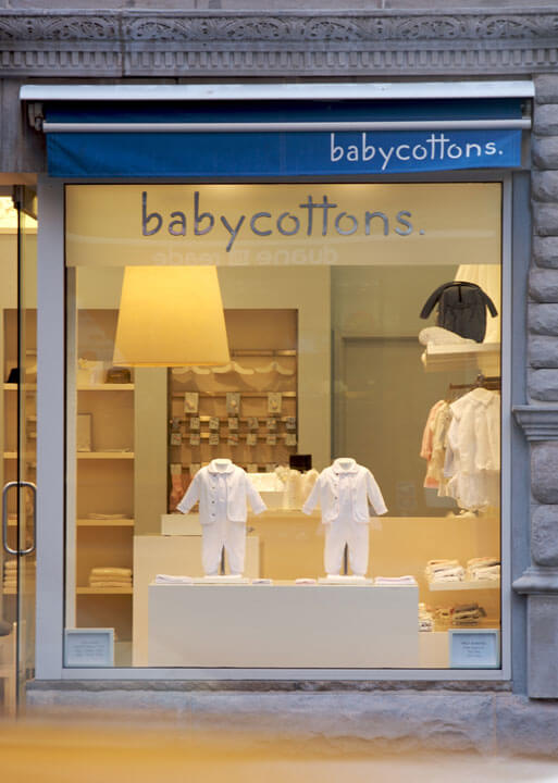 baby store window display ideas