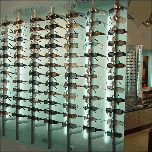 lockable optical wall display