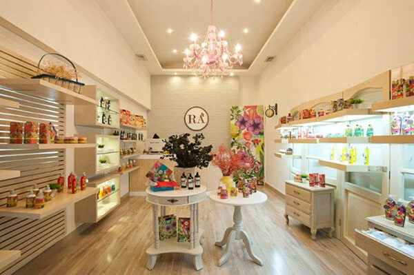 perfume store design Colombia