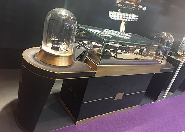luxury jewelry display cabinet