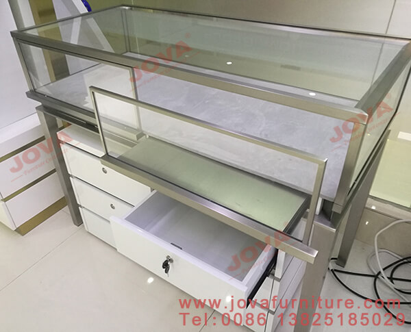 glass jewelry display case