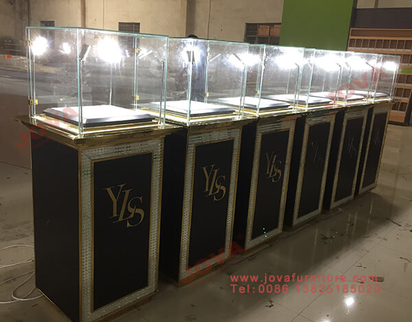 cosmetic display stands wholesale