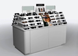 Gondola shelves for optical shop