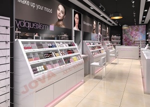 cosmetic retail shop design Holland with display furniture