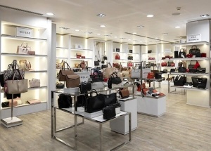 handbag display ideas for bag shop design