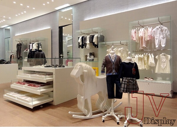 modern store fixtures