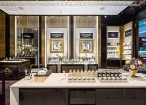 fragrance cabinet display for perfume shop design