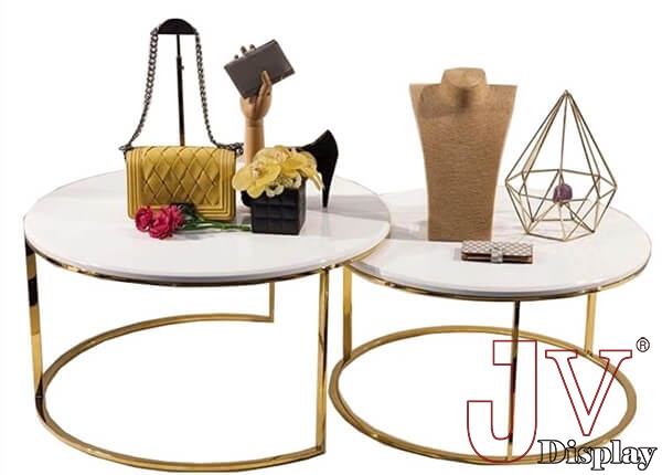 round nesting tables