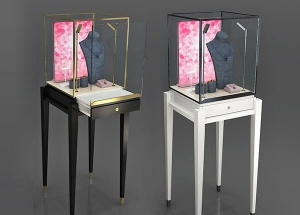 pedestal showcase for jewelry display