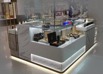 mall perfume kiosk