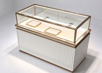 Jewelry display counter