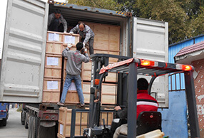 Loading and shipping the furniture